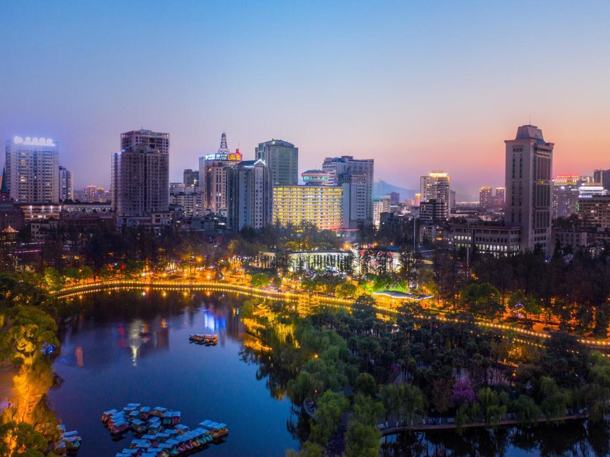 Grand Park Kunming Hotel Exterior photo